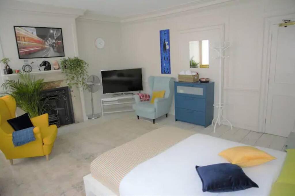 Fabulous Duplex Flat In Covent Garden - 2 Bedroom Londyn Zewnętrze zdjęcie