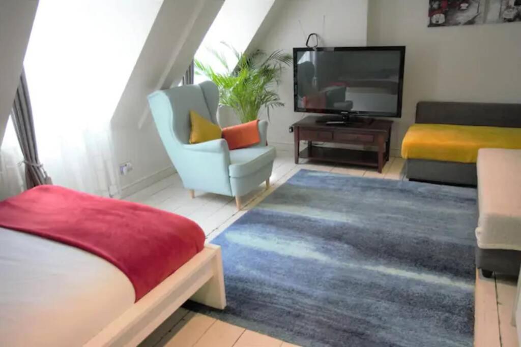 Fabulous Duplex Flat In Covent Garden - 2 Bedroom Londyn Zewnętrze zdjęcie