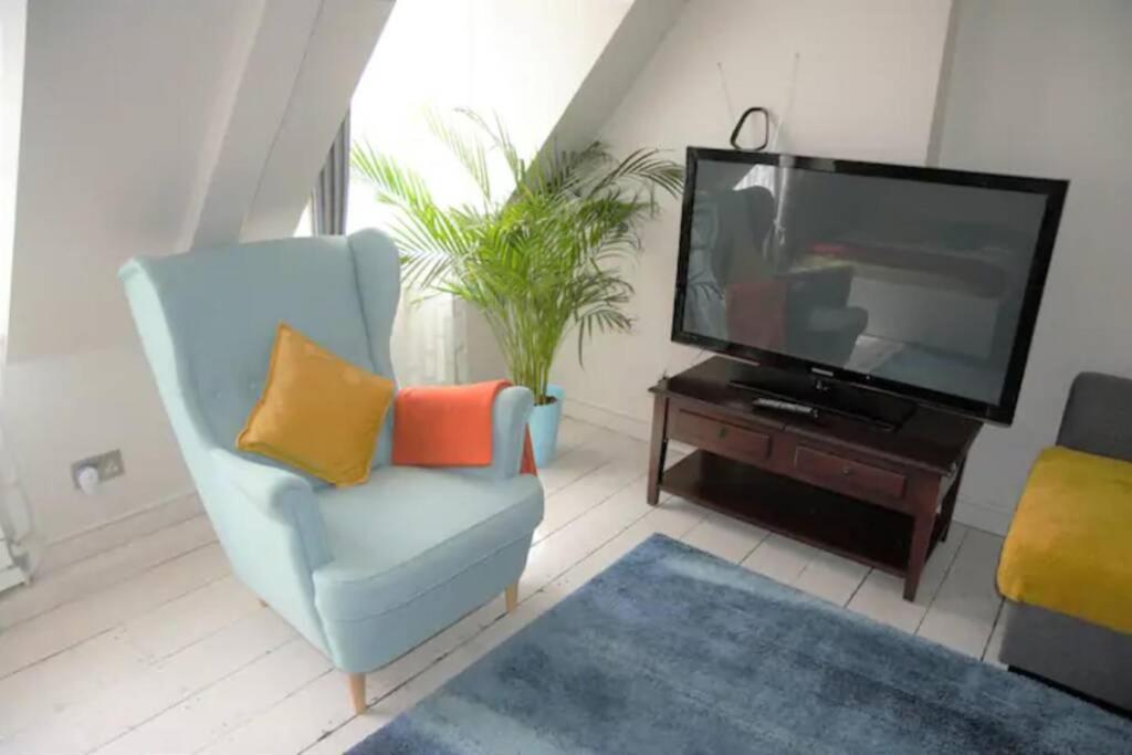 Fabulous Duplex Flat In Covent Garden - 2 Bedroom Londyn Zewnętrze zdjęcie